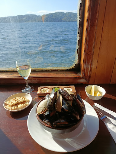 Quilun Ecoturismo Marino - Chiloé