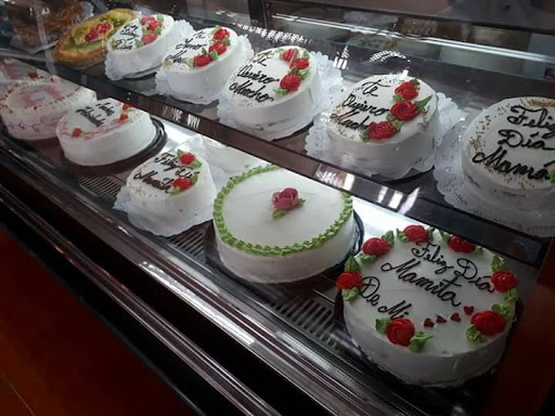 Panadería Pastelería La Malagueña
