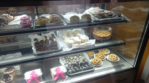 Betty Delicateces