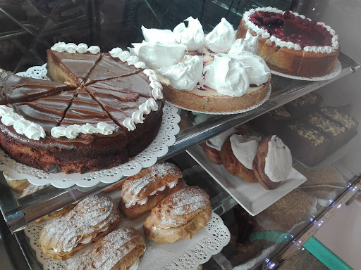 Pastelería El Bosque