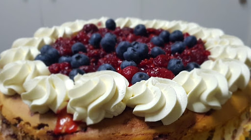 La pastelería by Carolay Lado